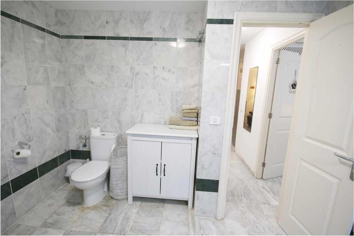 Dinastia B401 By Tenerife Rental & Sales Los Cristianos  Ngoại thất bức ảnh